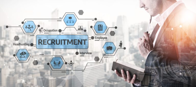 Management de transition IT vs recrutement CDI - processus de sélection et décision